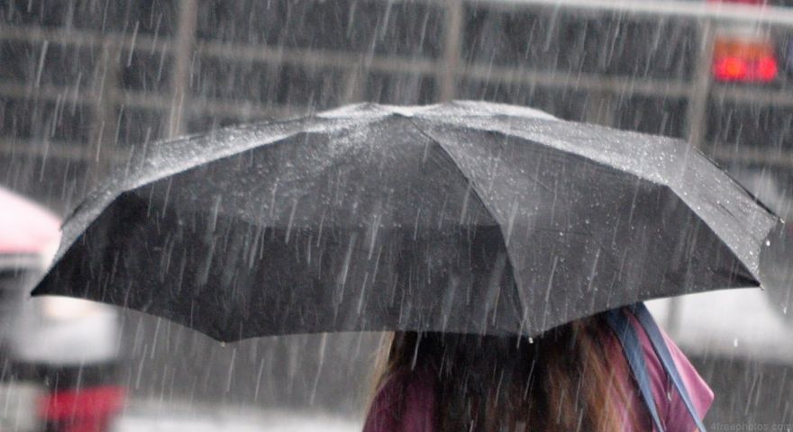 Mâine, vremea va fi determinată de influența unei zone de aer cu presiunea atmosferică normală. Foto: timisoaraexpress.ro