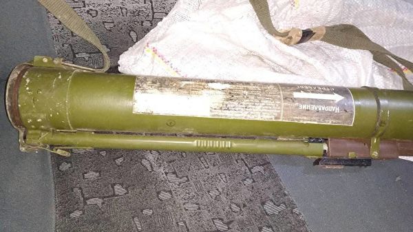 На Украине мужчина забыл в такси гранатомет.