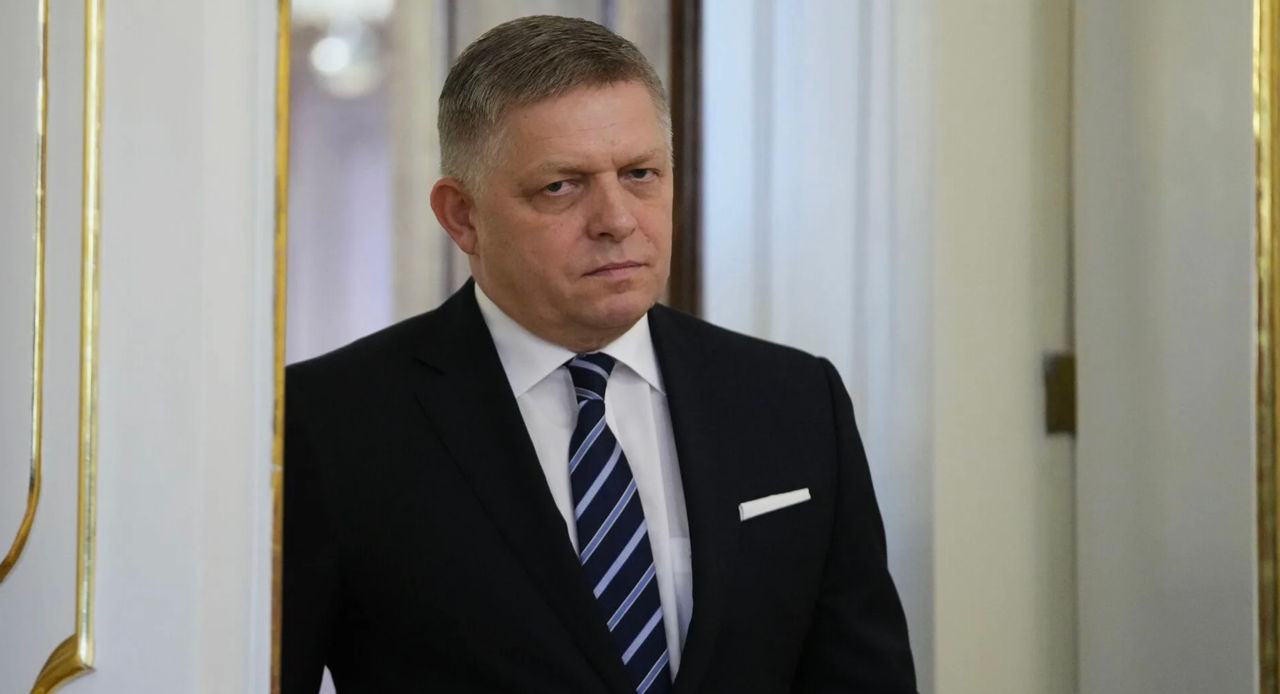 Фицо о массовых протестах против себя: Треть участников – украинцы.