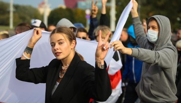 В белорусских регионах силовики задерживают журналистов. Фото: ukrinform.ru.
