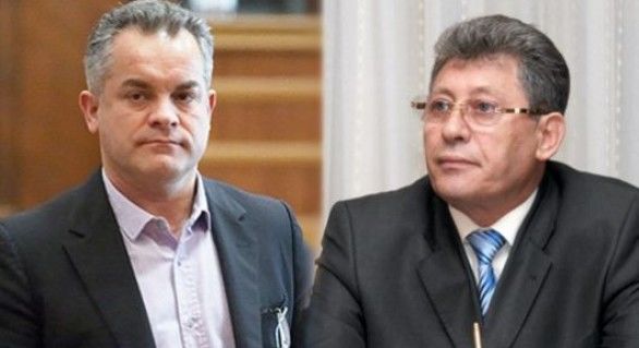 Totuși, liberalul se vede cu Plahotniuc în fiecare săptămână, în cadrul ședințelor Consiliului coaliţiei de guvernare.