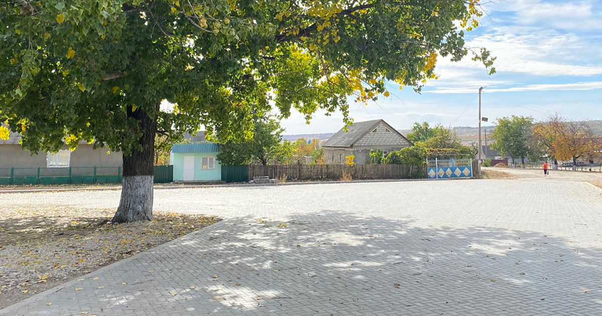 Locuitorii satului Capaclia trag un semnal de alarmă: Nu avem canalizare, trăim ca în Evul Mediu.