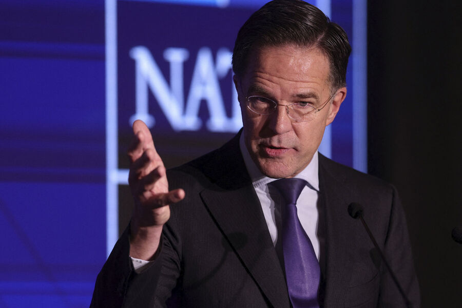 Rutte: Trump face ceea ce este corect pentru NATO.