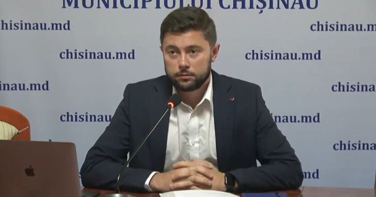 Заместитель примара Виктор Киронда. 