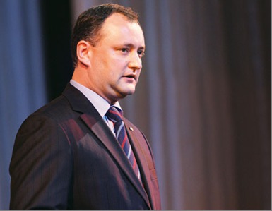 Comisia Parlamentară a susţinut în unanimitate propunerea liderului Partidului Socialiştilor din RM, Igor Dodon.