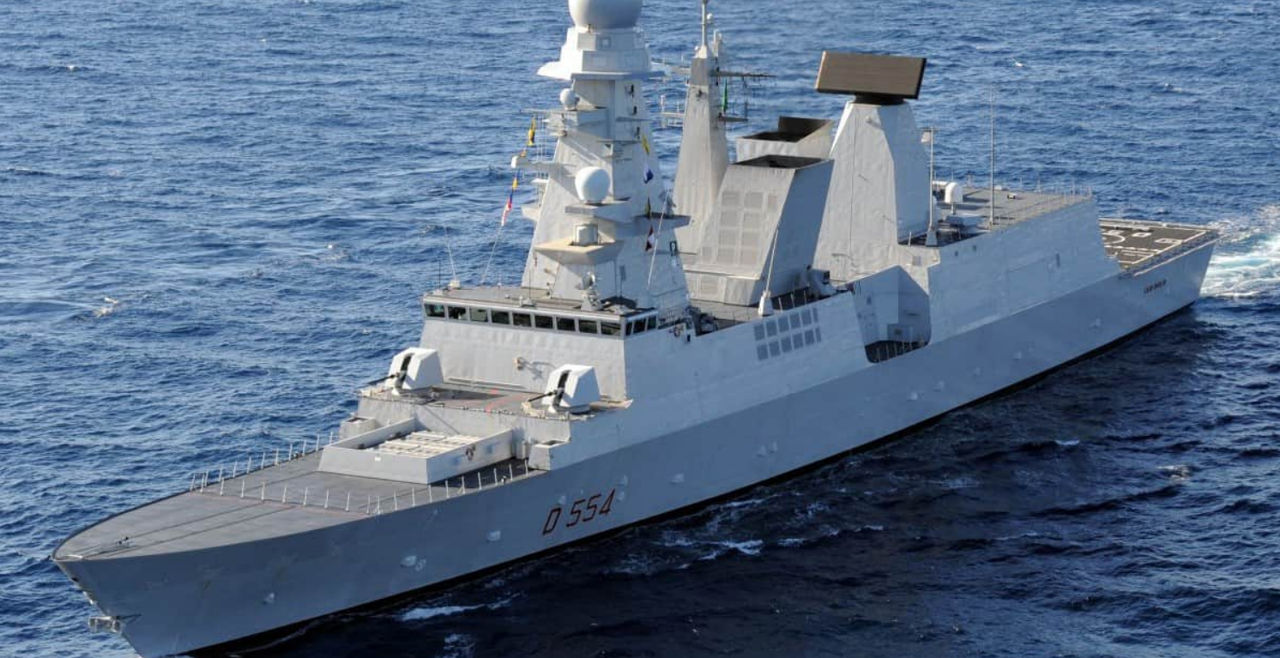 Корабль ВМС Италии сбил дрон, который пытался его атаковать в Красном море.