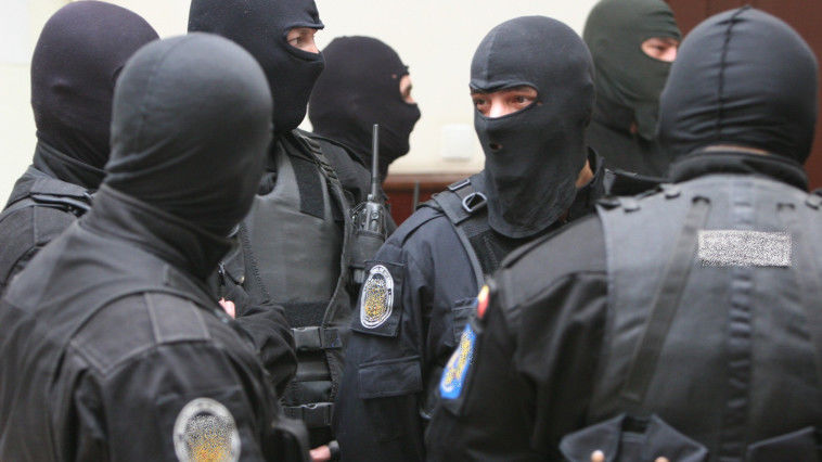 28 de inspectori de patrulare, reținuți pentru luare de mită. Foto: deschide.md