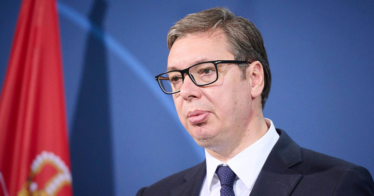 Президент Сербии призвал к диалогу на фоне радикализации антиправительственных протестов.