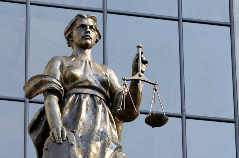 В компетенцию Арбитражного суда входит разрешение внутренних и международных споров.