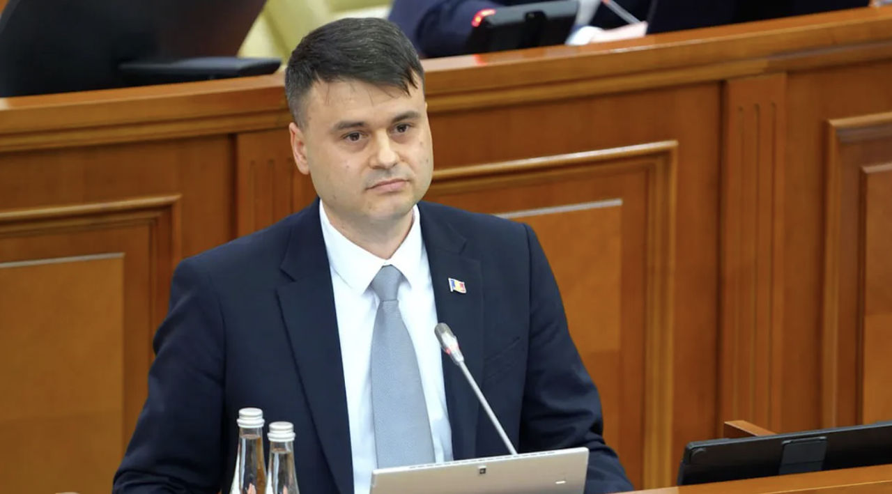 В парламенте предложили ввести ротацию руководства ЦИК.