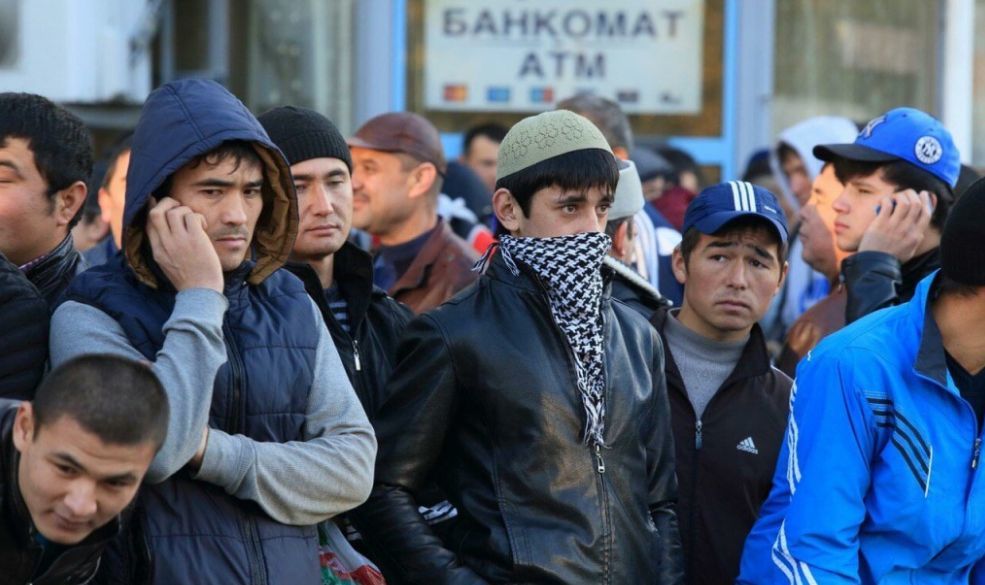В России введут специальный правовой режим для мигрантов.