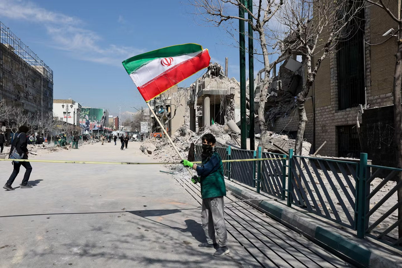 Autoritățile din Iran confiscă bunurile susținătorilor SUA și ale Israelului.