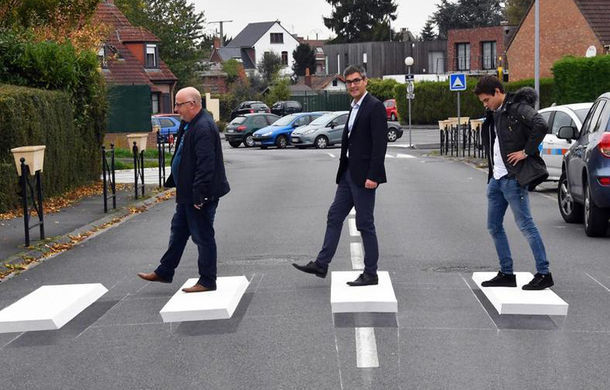 Trecere de pietoni 3D: Soluție pentru ca șoferii să încetinească
