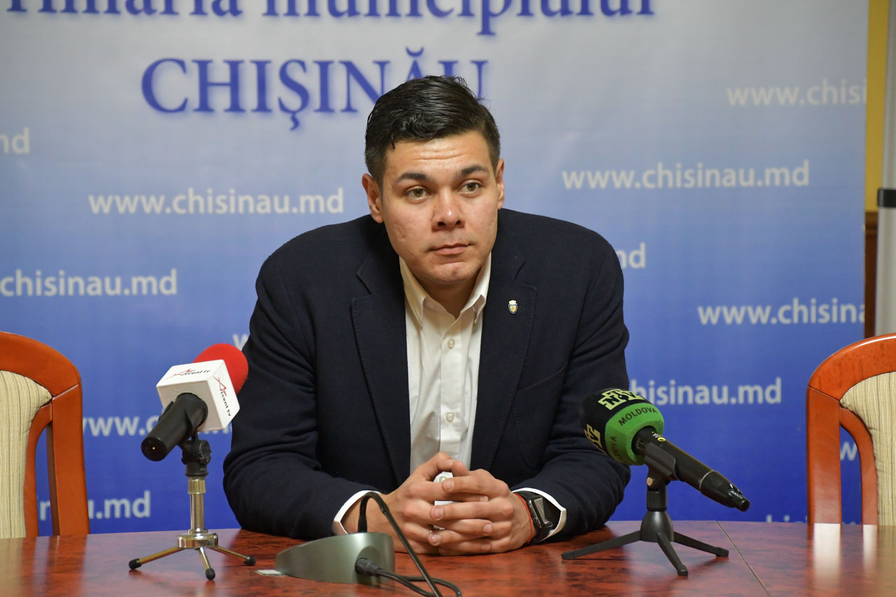 Муниципальный советник Партии социалистов Никита Цуркан.
