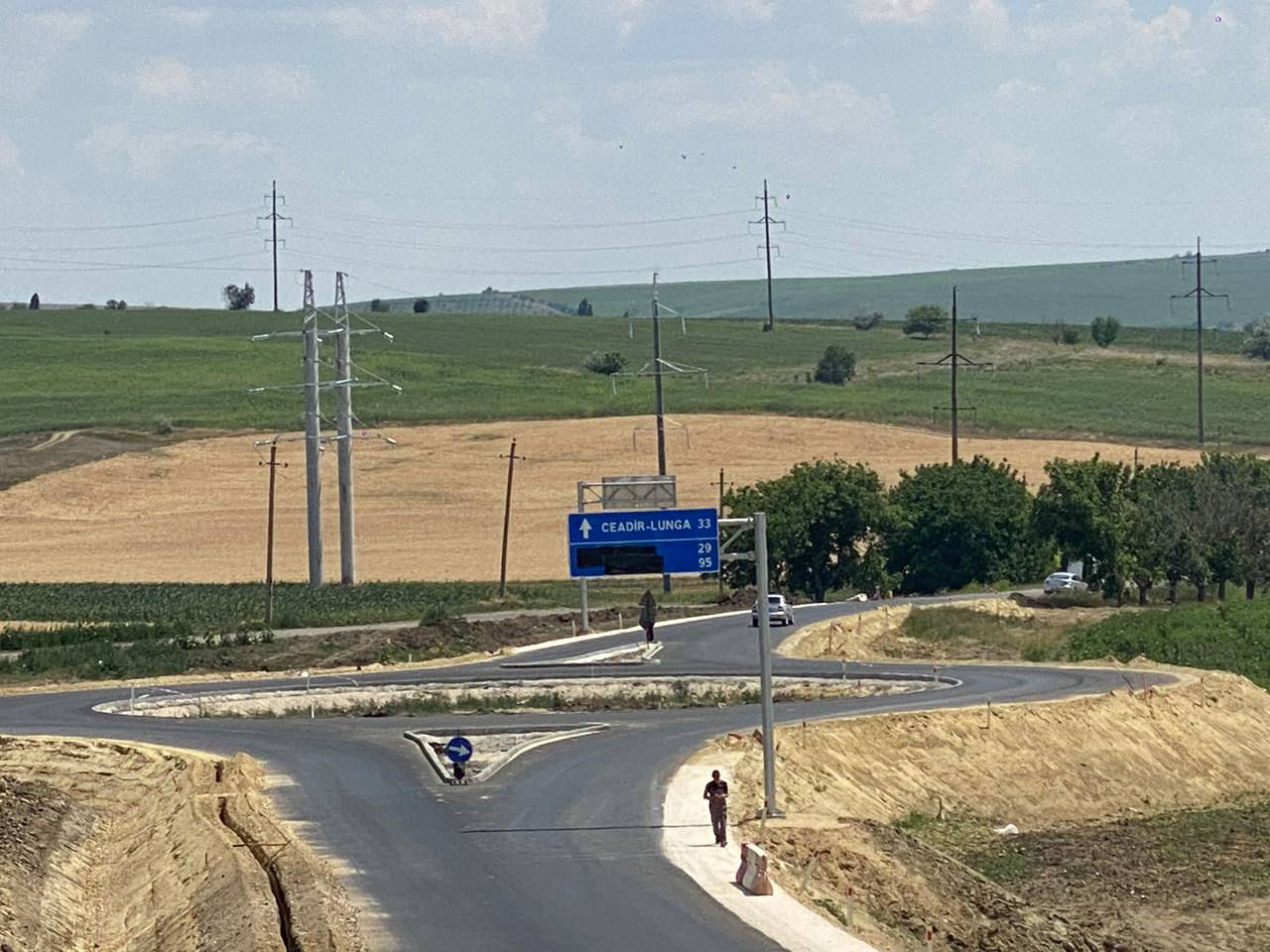 ДТП на строящейся объездной дороге Комрата: пассажира госпитализировали.