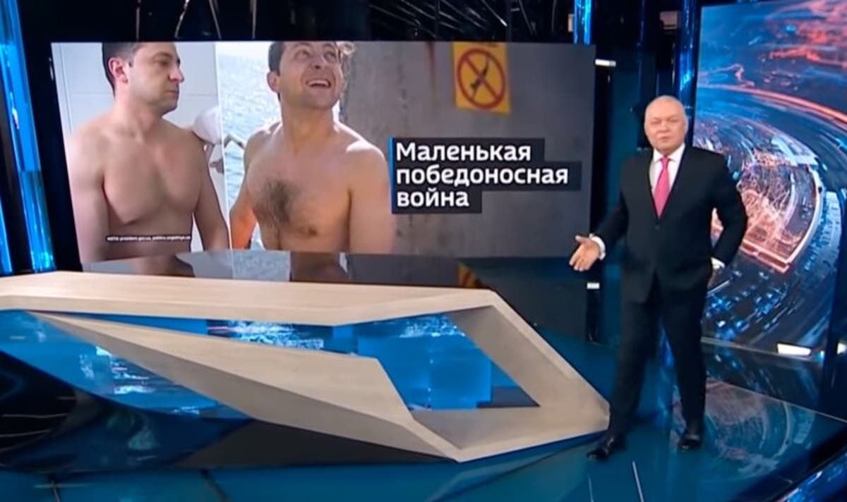 Дмитрий Киселев посвятил сюжет волосам на груди Зеленского.