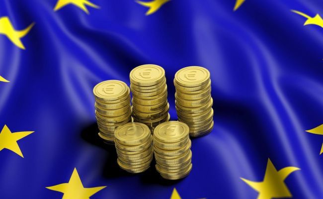 Экономика Евросоюза упала на рекордные 14%.