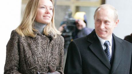 Maria, fiica cea mare a președintelui rus Vladimir Putin, trăiește într-un bloc de șapte etaje.
