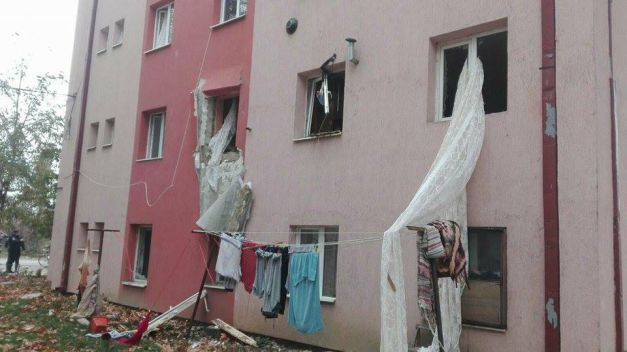 Imagini din momentul exploziei produse într-un bloc din Lugoj