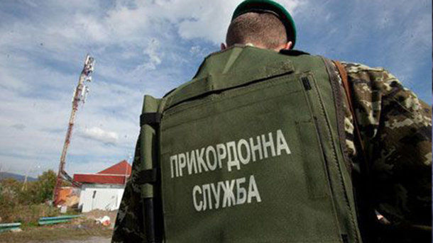 Вблизи пункта пропуска "Рени" на украинско-молдавской границе задержали 15 нелегальных мигрантов из стран Южной Азии.