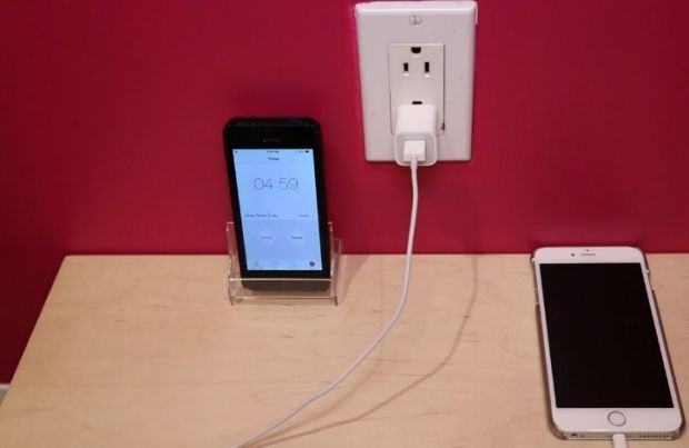 Cei de la Business Insider au găsit o metodă simplă, dar eficientă pentru iPhone. Foto: yoda.ro