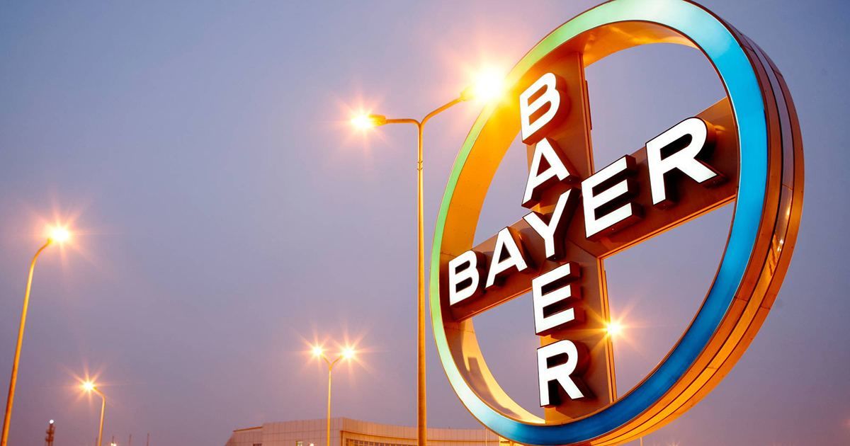 Немецкая фармацевтическая компания Bayer приостановила инвестиции в Россию.