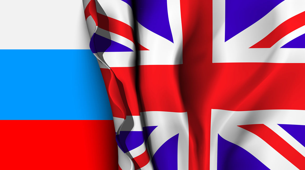 Британия направила корабль в Ла-Манш для слежки за российским судном.