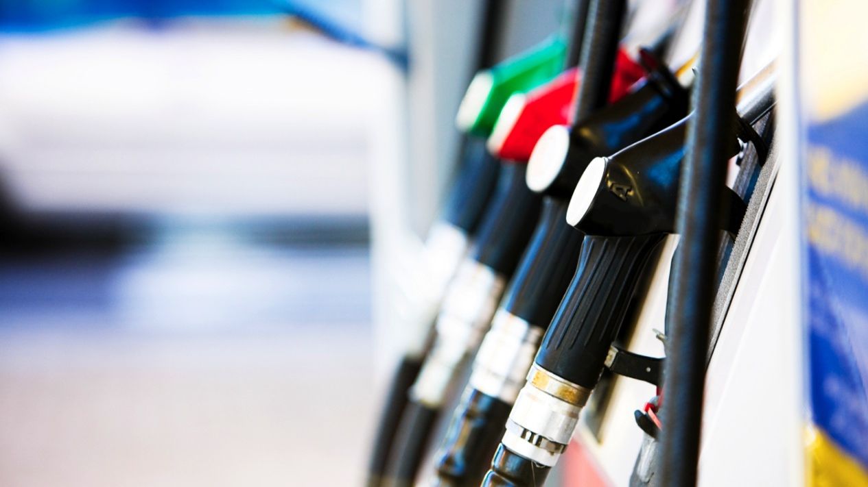 Termenul de introducere a produselor petroliere prin frontiera de est, extins. Foto simbol: Business24.ro