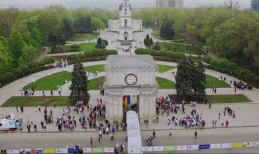Filmul al Maratonului Internaţional Chişinău 2015.