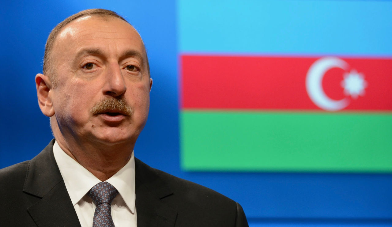 Aliyev îndeamnă Ucraina să nu accepte ocupația și anunță un proces împotriva Rusiei.