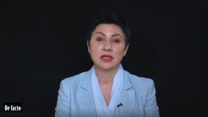 Политический комментатор Стелла Жантуан.