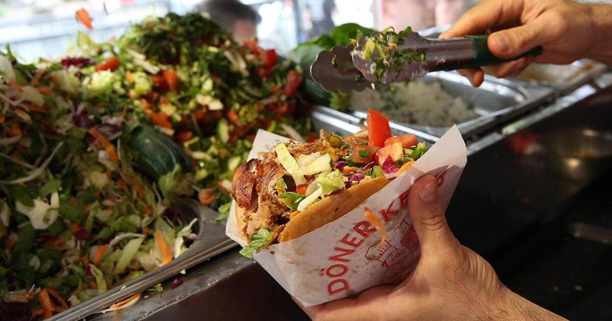 CE le-a dat Turciei și Germaniei șase luni pentru a rezolva disputa privind doner kebab.