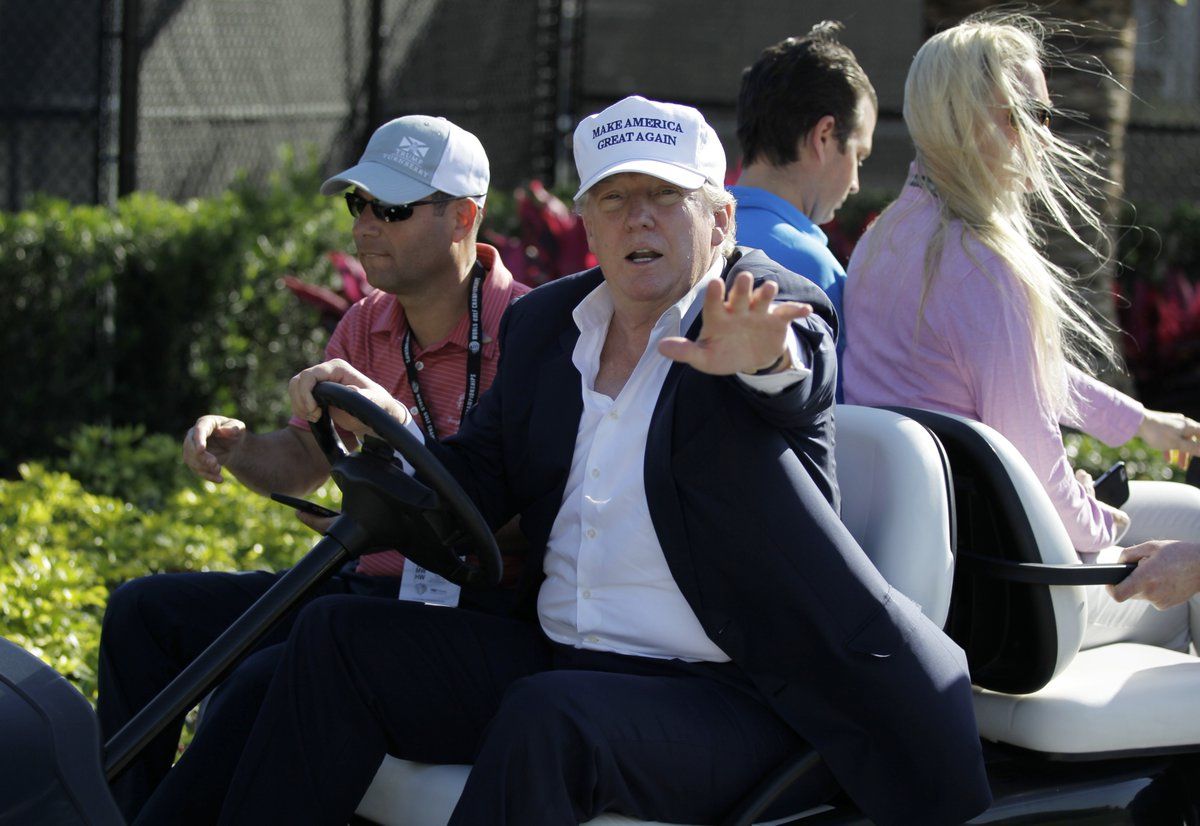 в путешествиях по стране с 23 января Дональд Трамп израсходовал $24 млн.