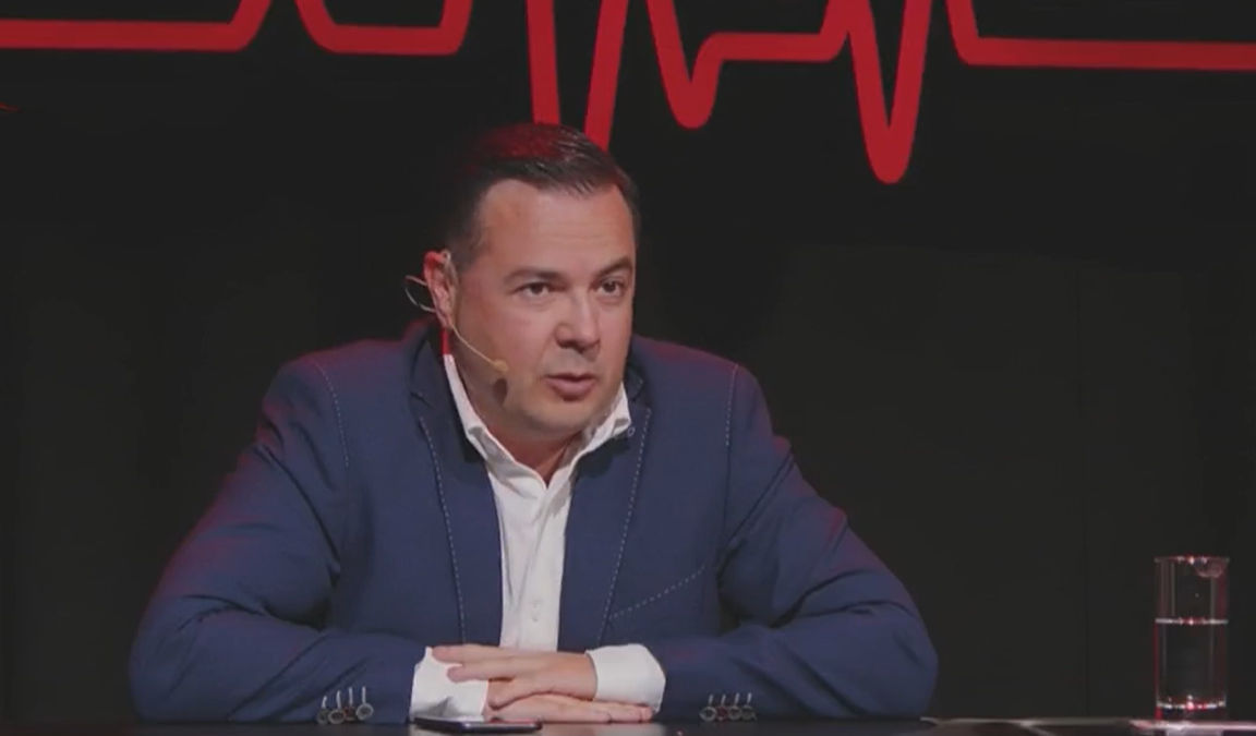 Осталеп: В стране депопуляция, миграция, а власти говорят лишь о внешней политике.