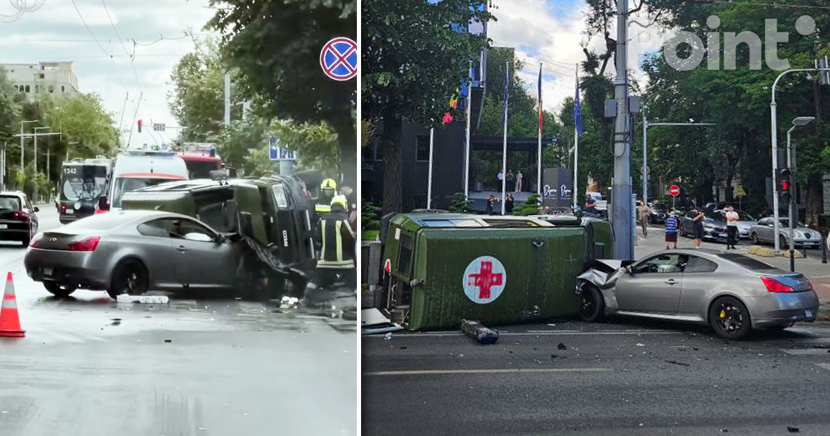 Accident în centrul Capitalei: O maşină s-a inversat în urma impactului.