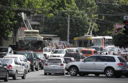 Transportul public va continua să fie o provocare pentru Dorin Chirtoacă. Foto: timpul.md