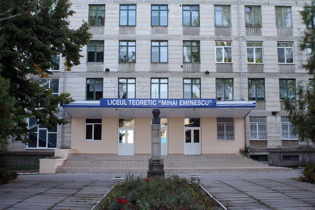 Ученик из Бельц, потерявший сознание в школе, умер в больнице.
