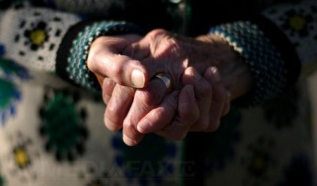 O femeie din Făleşti nu poate să-şi aducă, deja de două luni, corpul neînsufleţit al fiicei în Moldova. Foto: jurnal.md