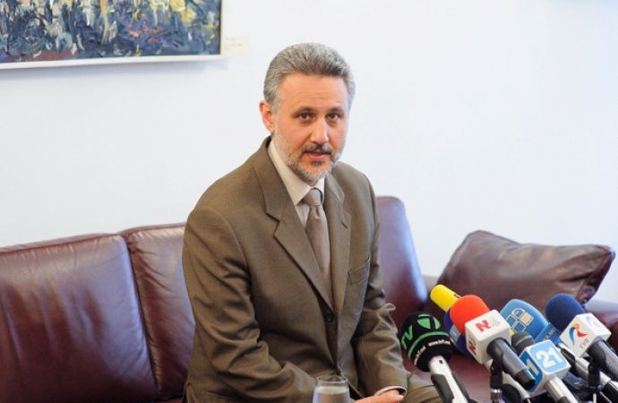 Посол сказал, что для этого нужна стабильность, мажоритарная коалиция в Парламенте Молдовы и в правительстве.