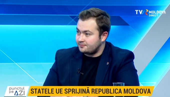 Депутат PAS Адриан Бэлуцел.
