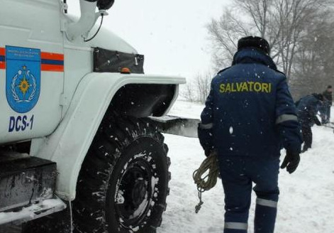 Спасатели будут продолжать следить за ситуацией в стране и вмешиваться для предотвращения опасных ситуаций.