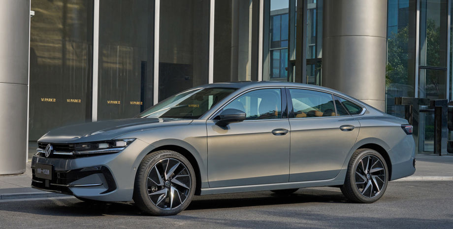 Новый седан Volkswagen Passat B9 показали до премьеры.
