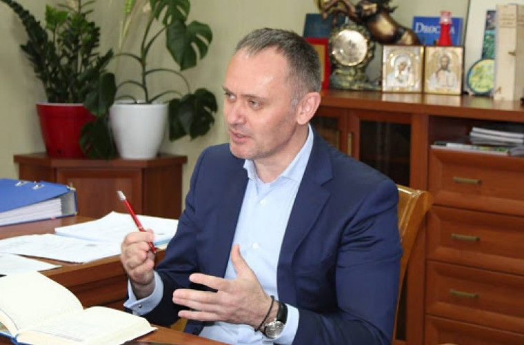 Бывший советник правительства Виталий Драганча.