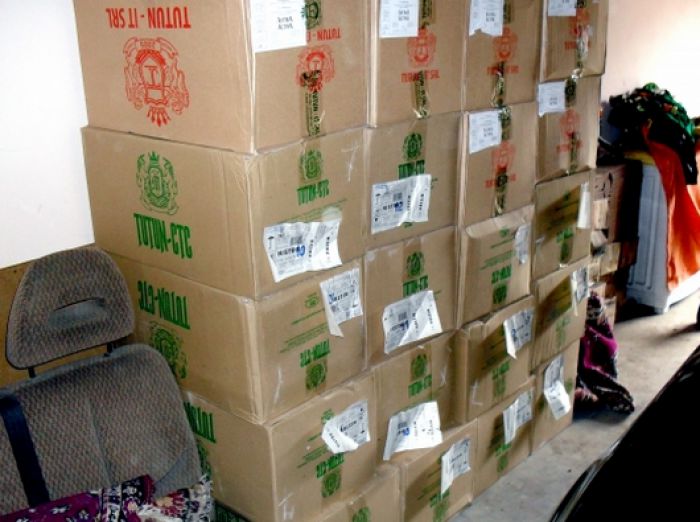 Alcool și țigări în valoare de 250.000 lei, fără acte de proveniență. Foto: igp.gov.md