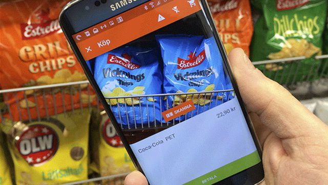 После того как все необходимые товары будут выбраны, их нужно просканировать при помощи камеры своего гаджета.