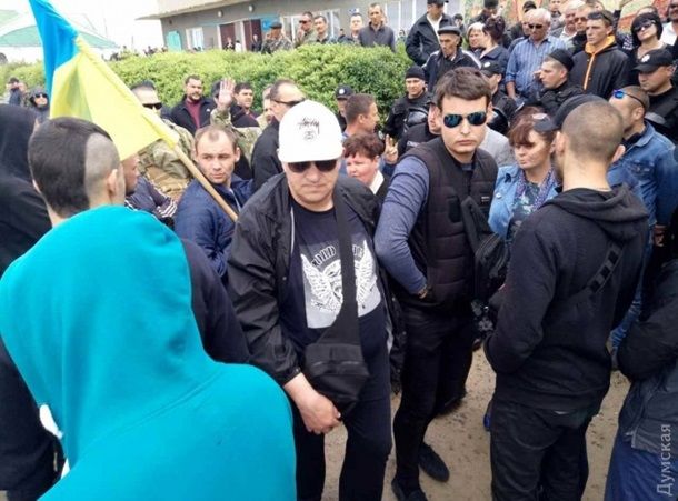 Полиция Украины расследует пробег с флагами СССР в Кучурганах.