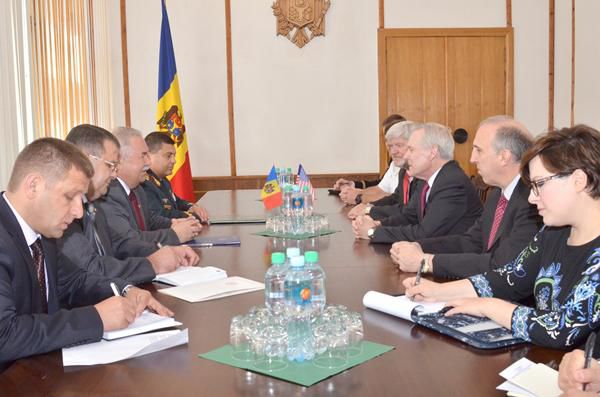 SUA susține pachetul de asistenţă NATO pentru Republica Moldova. Foto: deschide.md