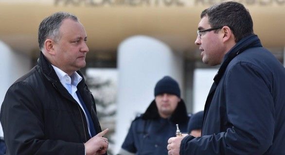 Ciubaşenco se arată convins că Vlad Plahotniuc şi Igor Dodon au scopul de a distruge „Partidul Nostru” şi pe liderul acestuia, Renato Usatîi.