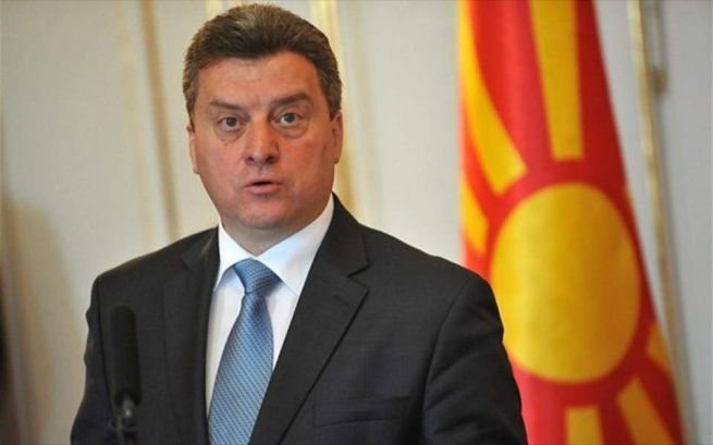 Президент Македонии опроверг слова премьера о готовности к переименованию.