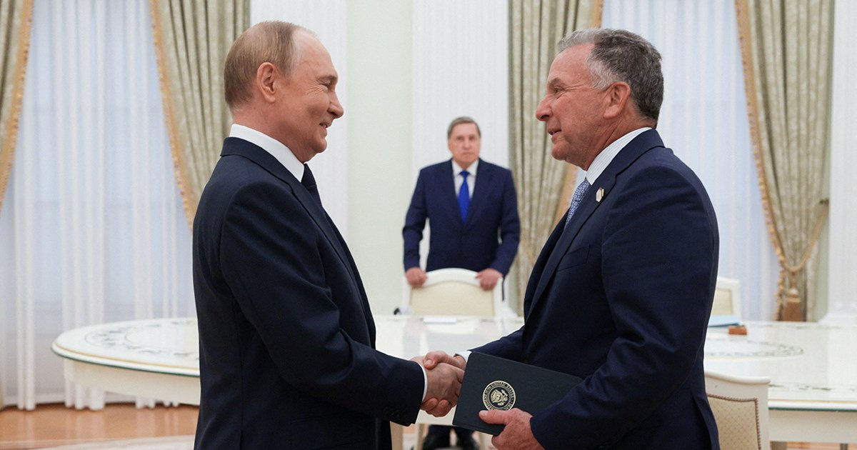 Трамп поручил Уиткоффу встретиться с Путиным в Москве.